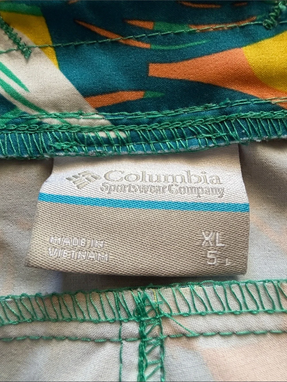 Columbia Women’s Tidal Shorts II size XL 5L